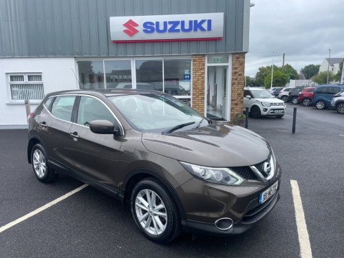 Nissan Qashqai 0.0 1.5 DSL SV Hatchback Diesel Brown