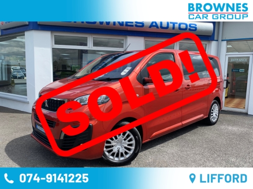 Peugeot Traveller 0.0 ACTIVE BLUEHDI MPV Diesel Red