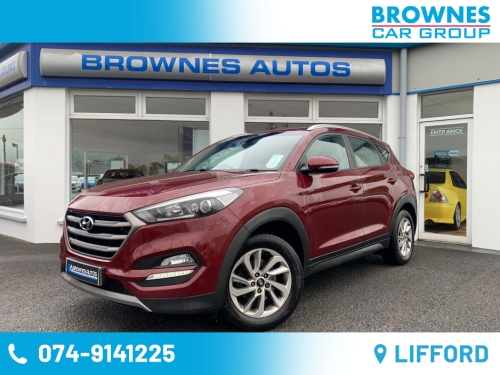 Hyundai Tucson 0.0 1.7 SE NAV BLD 116PS 5DR Estate Diesel Red