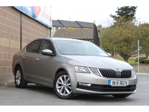 Skoda Octavia 0.0 AMBITION 1.6 TDI 115HP DSG Hatchback Diesel Grey