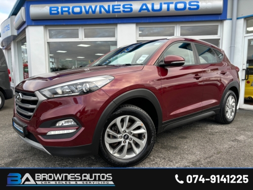 Hyundai Tucson 0.0 1.7 SE NAV BLD 116PS 5DR Estate Diesel Red