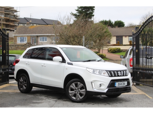 Suzuki Vitara 0.0 1.0 BOOSTERJET SZ-T 5DR Estate Petrol White