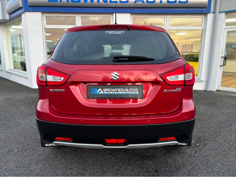 Suzuki SX4 0.0 1.0 BOOSTERJET SZ-T 5DR Hatchback Petrol Red