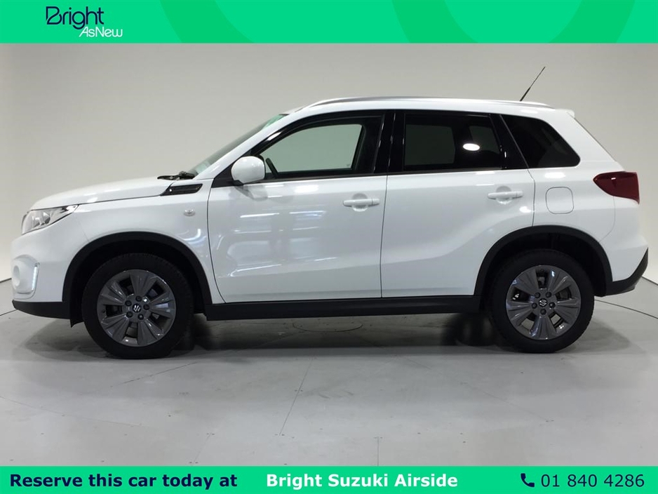 Suzuki Vitara 0.0 SZT 1.4 AUTO Hybrid SUV SUV Petrol White