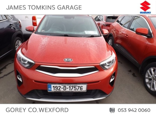 Kia Stonic 0.0 1.4 K3 Petrol Estate Petrol Red