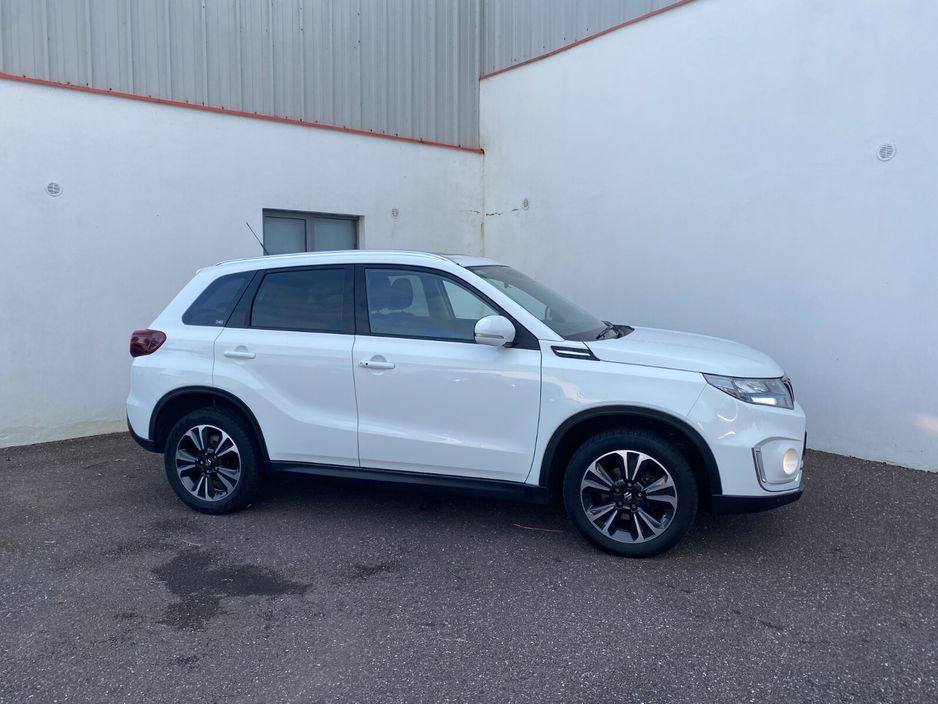 Suzuki Vitara 0.0 1.4 Hybrid SZ5 MT SUV Petrol White