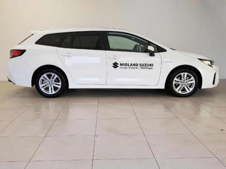 Suzuki Swace 0.0 1.8 HYBRID SZ-T CVT 4DR AUTO Estate Petrol White