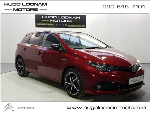 Toyota Auris 0.0 HYBRID LUNA SPORT 4DR AUTO Estate Hybrid Red