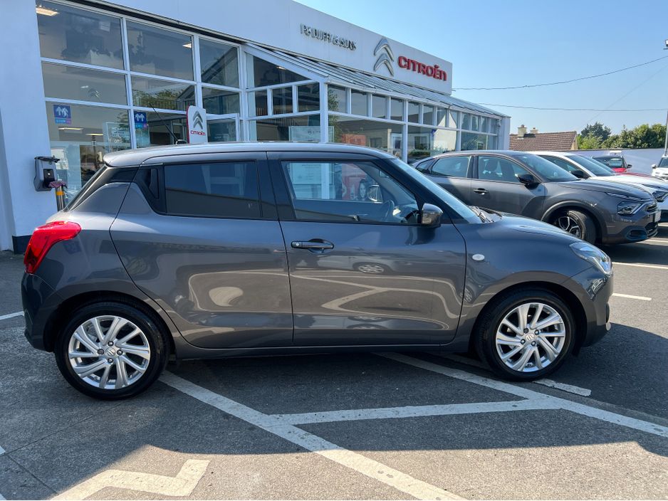Suzuki Swift 0.0 1.2 DUALJET HYBRID SZ-T CVT 5DR Hatchback Petrol Grey