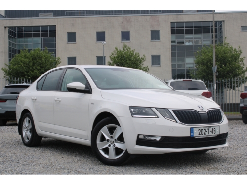 Skoda Octavia 0.0 SOL 1.0 TSI 115HP 4DR *Low Mileage* Hatchback Petrol White