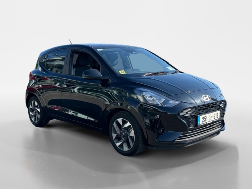 Hyundai i10 0.0 i10 Deluxe Plus Hatchback Petrol Black
