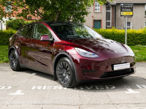 Tesla Model Y 2024 Tesla Model Y Midnight Cherry MPV Electric Red