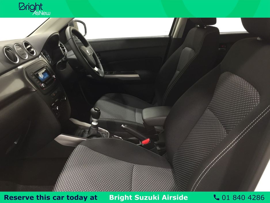 Suzuki Vitara 0.0 SZ4 5DR 1.4 Manual Hybrid (now with up to a 10 year warranty) Estate Petrol Grey