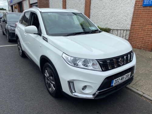Suzuki Vitara 0.0 1.4 BOOSTERJET SZ-T 5DR Hatchback Petrol White