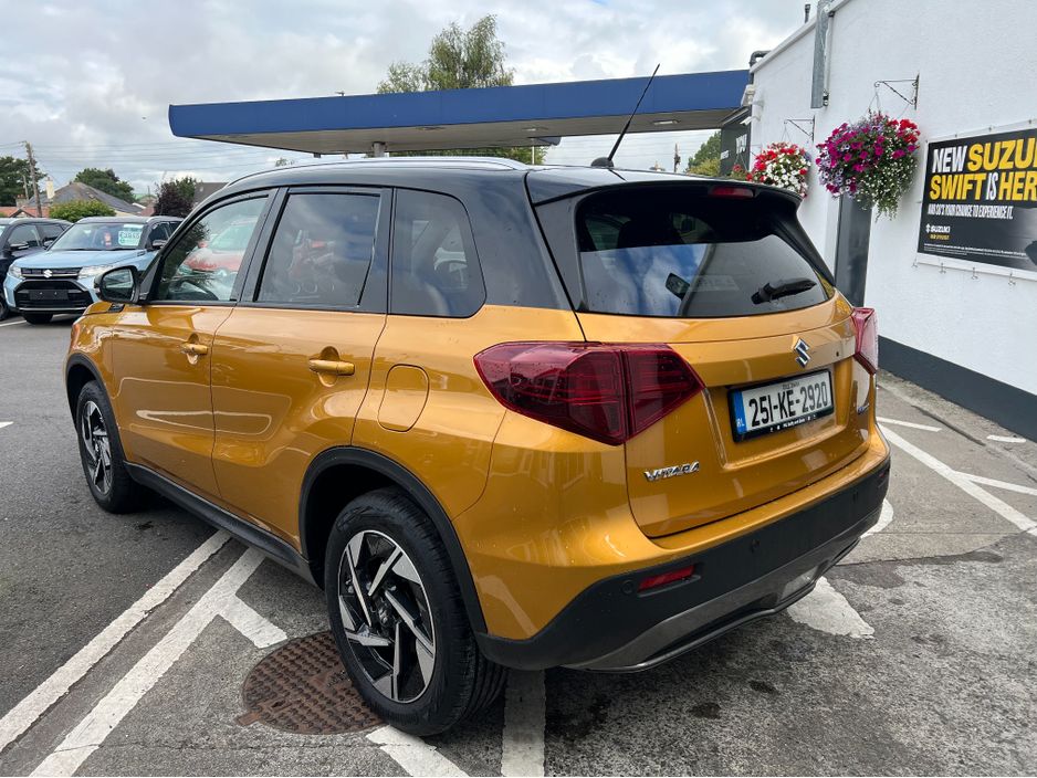 Suzuki Vitara 0.0 1.5 Hybrid ULTRA ALLGRIP Automatic Hatchback Hybrid Yellow