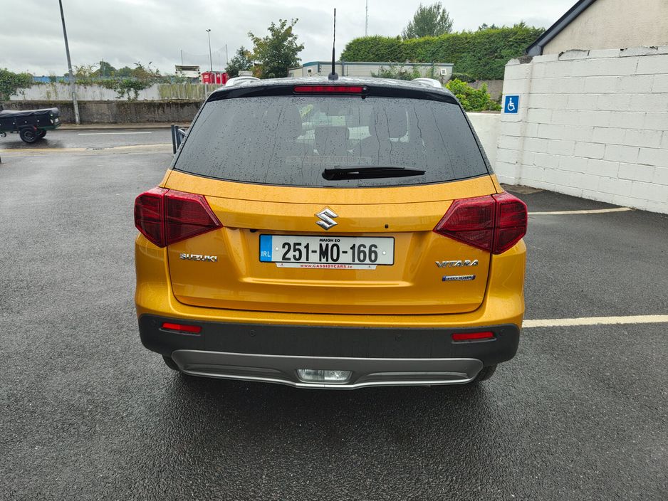 Suzuki Vitara 0.0 Vitara 1.4 Mild Hybrid SZ5 MT SUV Petrol Yellow