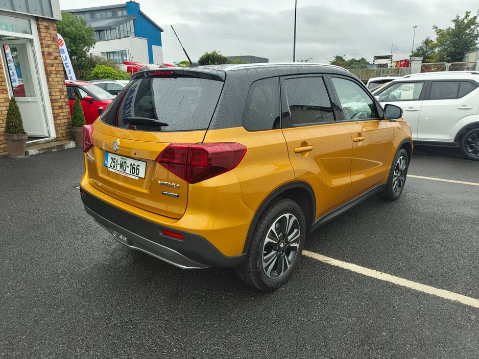 Suzuki Vitara 0.0 Vitara 1.4 Mild Hybrid SZ5 MT SUV Petrol Yellow