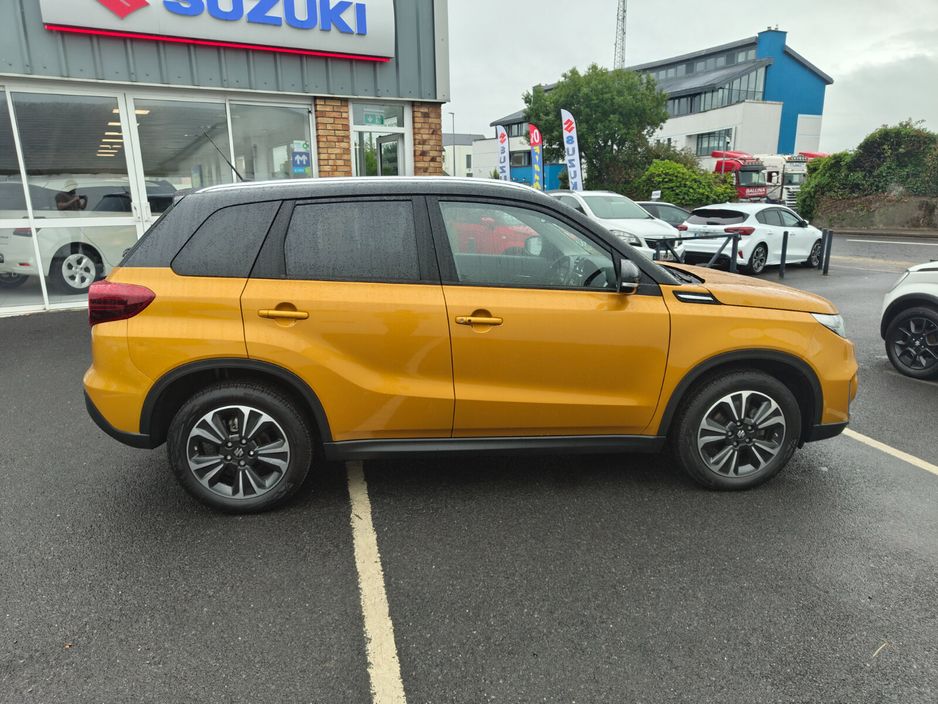 Suzuki Vitara 0.0 Vitara 1.4 Mild Hybrid SZ5 MT SUV Petrol Yellow