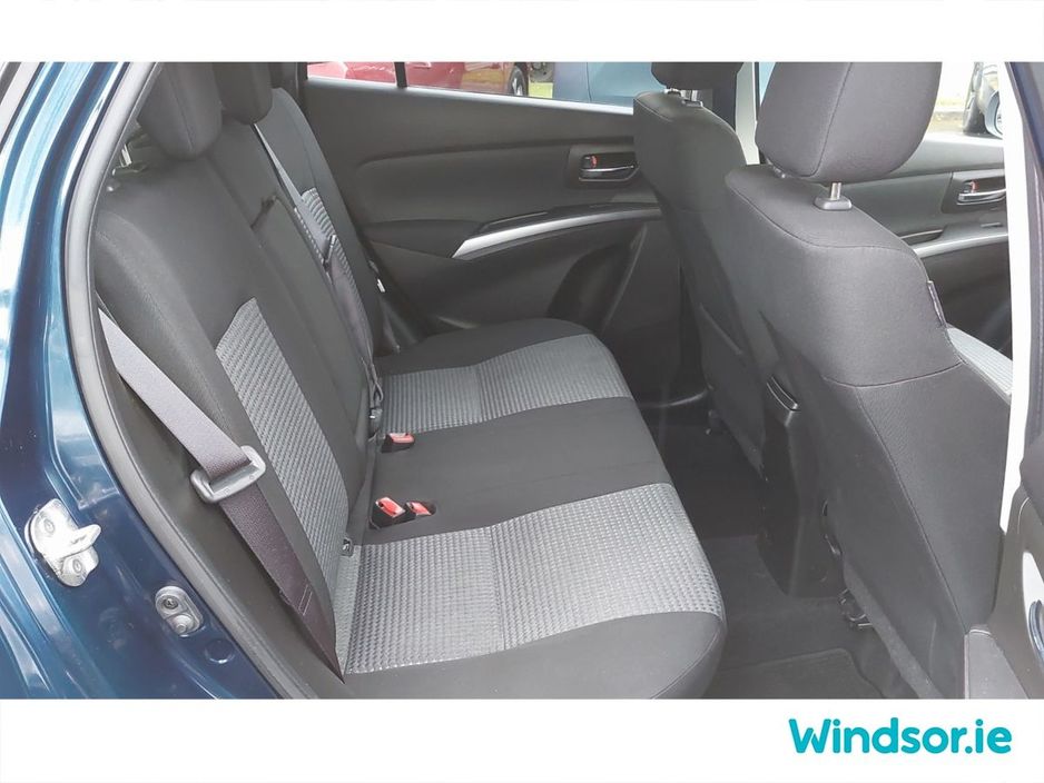 Suzuki S-Cross 0.0 SX4 S-CROSS 1.4 BOOSTERJET MIL Hatchback Petrol Blue