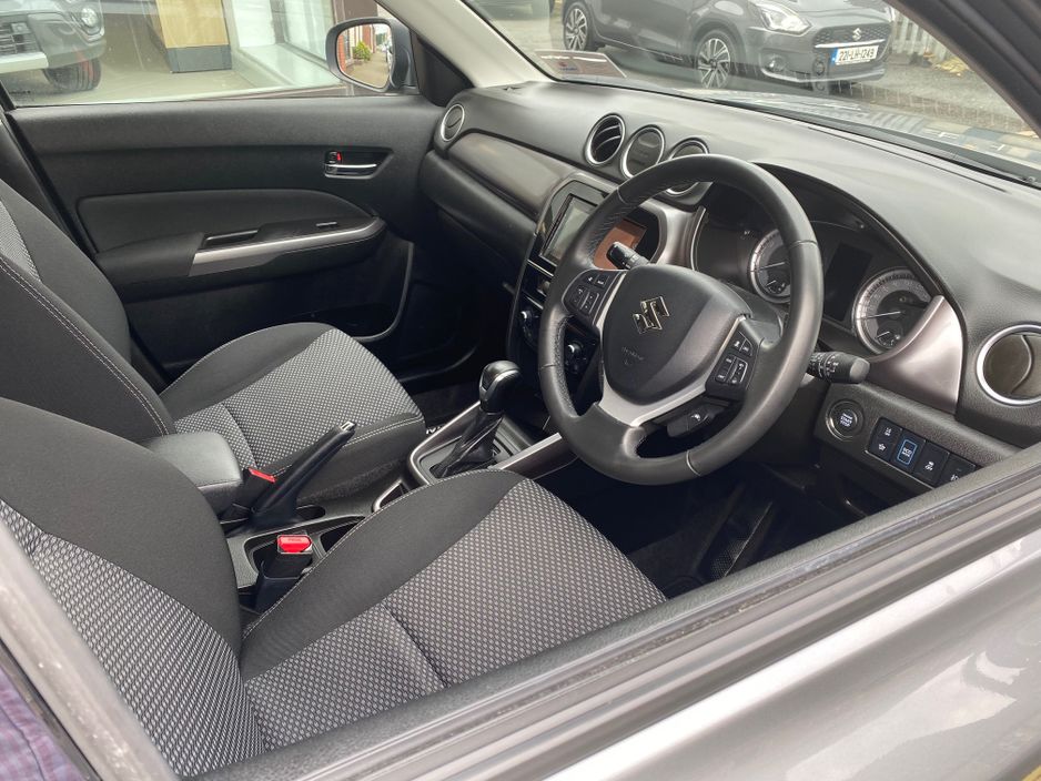 Suzuki Vitara 0.0 1.5 S1-HEV SZ-T AGS 5DR AUTO Estate Hybrid Grey