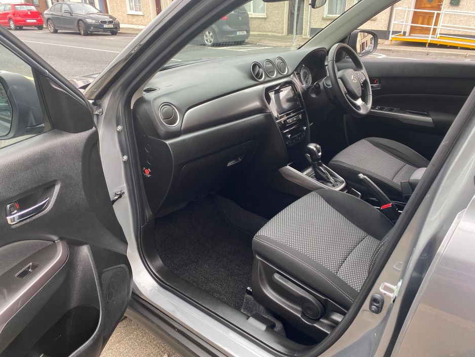 Suzuki Vitara 0.0 1.5 S1-HEV SZ-T AGS 5DR AUTO Estate Hybrid Grey