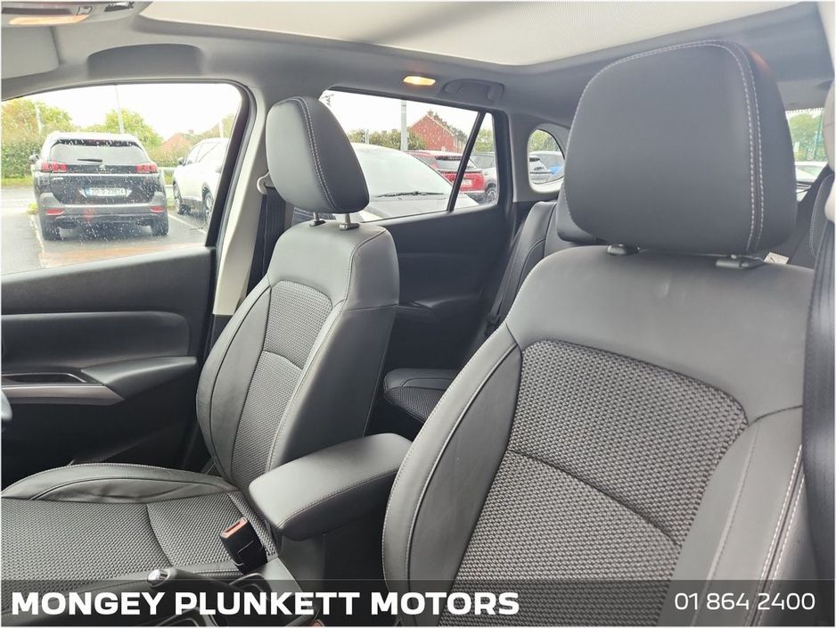 Suzuki S-Cross 0.0 ULTRA ALLGRIP 1.4 Hatchback Petrol Blue