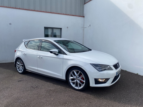 SEAT Leon 0.0 1.4TSI 125PS FR Estate Petrol White