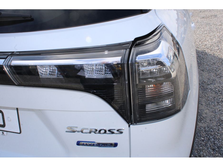 Suzuki Sx4 S-cross 0.0 1.4 BOOSTERJET Hybrid Motion *Remainder of 10 Year Warranty* Hatchback Hybrid White