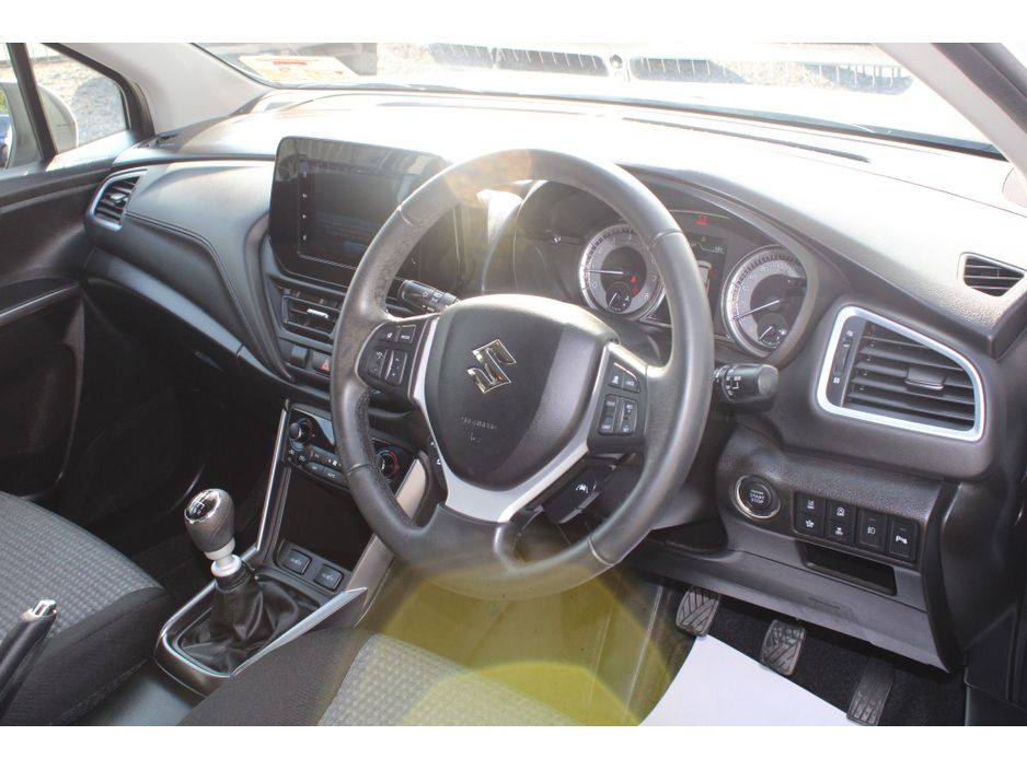 Suzuki Sx4 S-cross 0.0 1.4 BOOSTERJET Hybrid Motion *Remainder of 10 Year Warranty* Hatchback Hybrid White