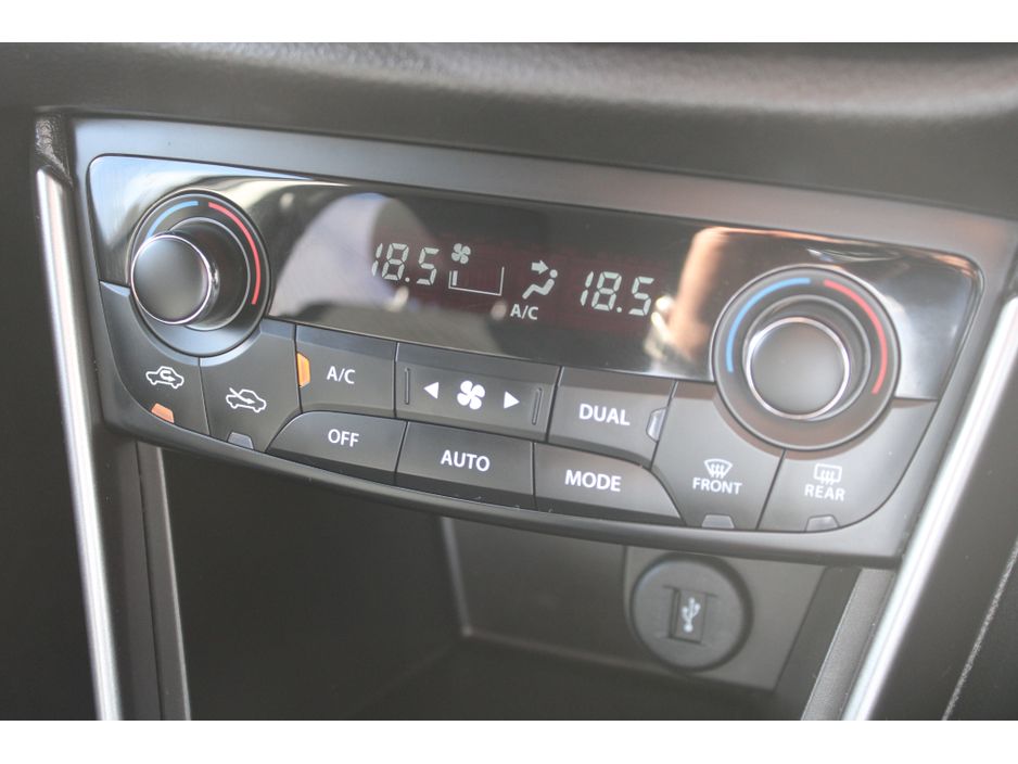 Suzuki Sx4 S-cross 0.0 1.4 BOOSTERJET Hybrid Motion *Remainder of 10 Year Warranty* Hatchback Hybrid White