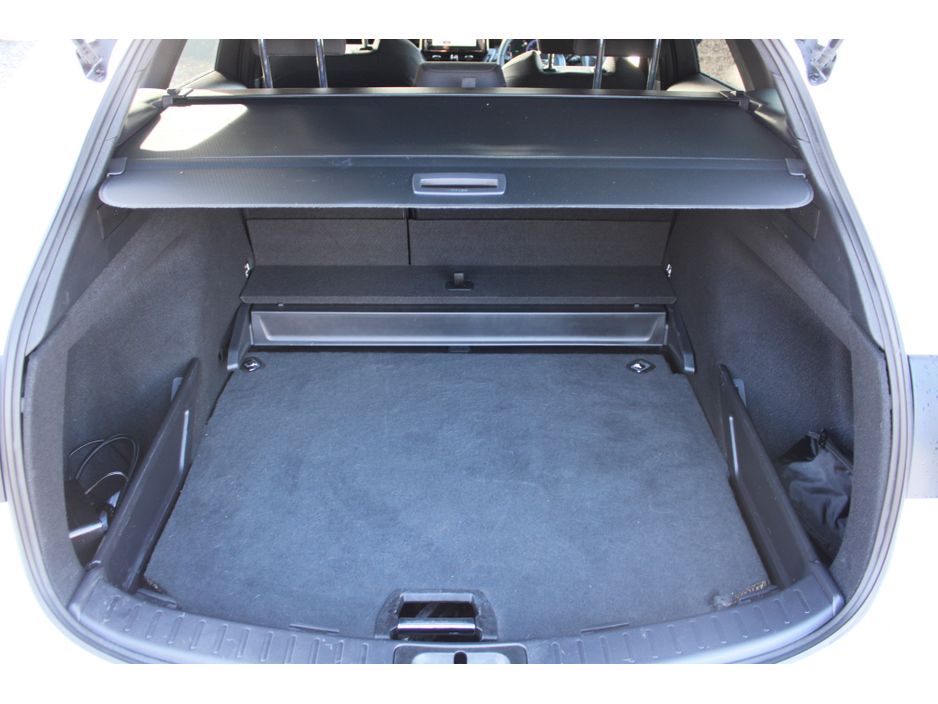 Suzuki Swace 0.0 1.8 HYBRID MOTION CVT Estate Hybrid White