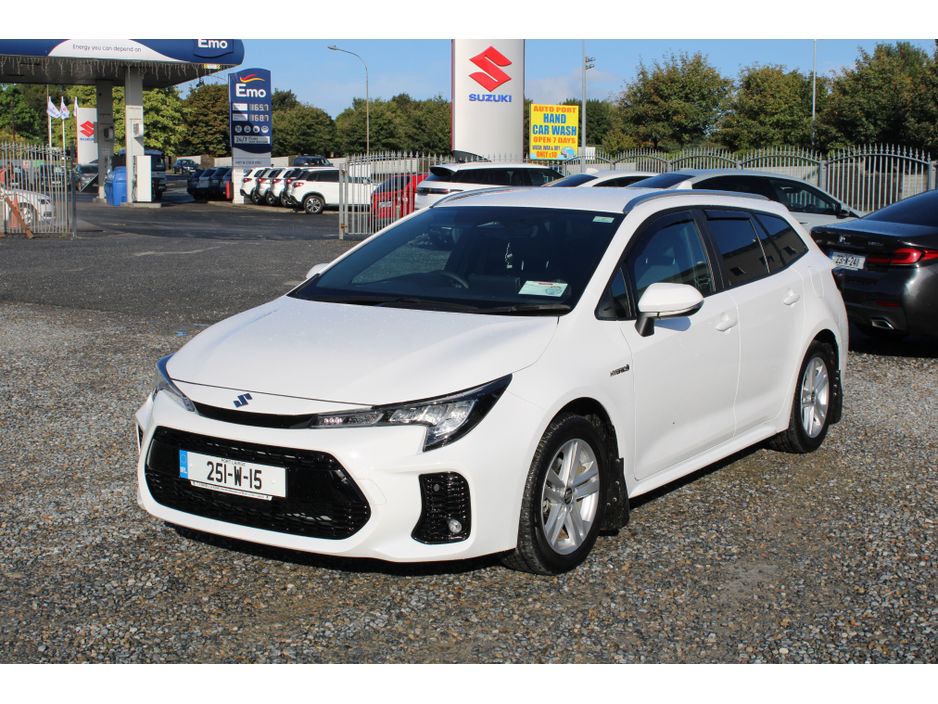 Suzuki Swace 0.0 1.8 HYBRID MOTION CVT Estate Hybrid White