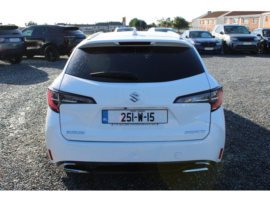 Suzuki Swace 0.0 1.8 HYBRID MOTION CVT Estate Hybrid White