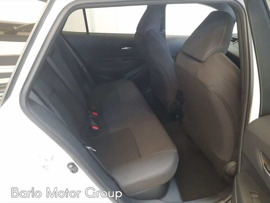 Suzuki Swace 0.0 Swace 1.8 Hybrid SZ-T CVT Estate Hybrid White