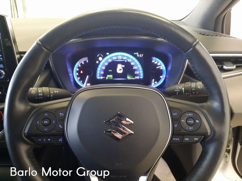 Suzuki Swace 0.0 Swace 1.8 Hybrid SZ-T CVT Estate Hybrid White