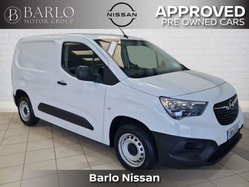 Vauxhall Combo Van 0.0 COMBO KOMF L1H1-1.5 100BHP D 3D Van Diesel White