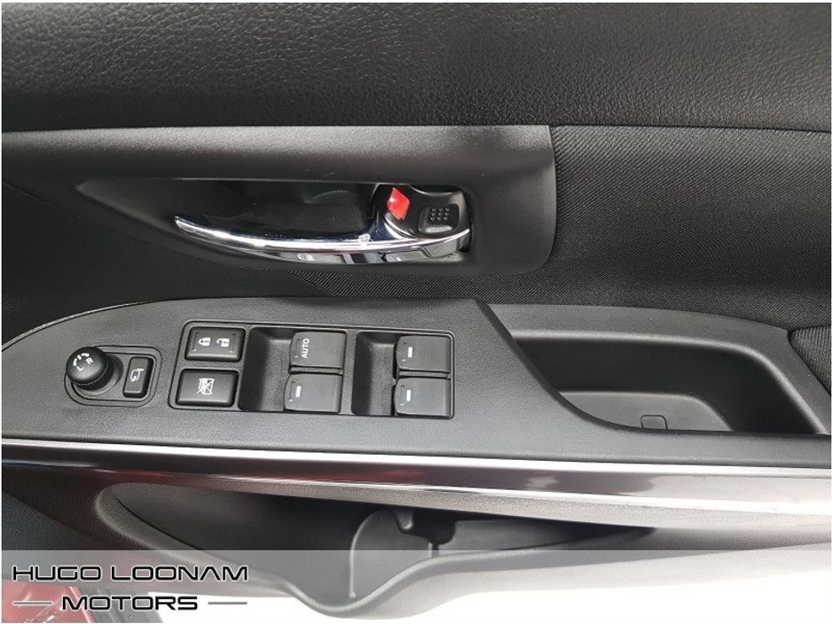 Suzuki Sx4 S-cross 0.0 1.4 BOOSTERJET MIL Hatchback Petrol Red