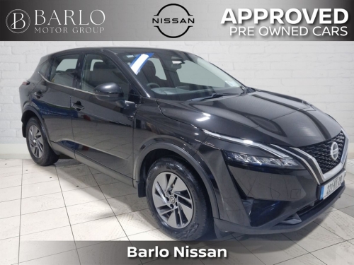 Nissan Qashqai 0.0 1.3 PET MILD HYBRID SV MPV Petrol Black