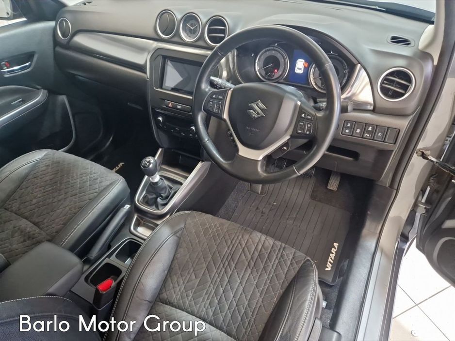 Suzuki Vitara 0.0 1.4 Hybrid SZ4 MT SUV Petrol Grey