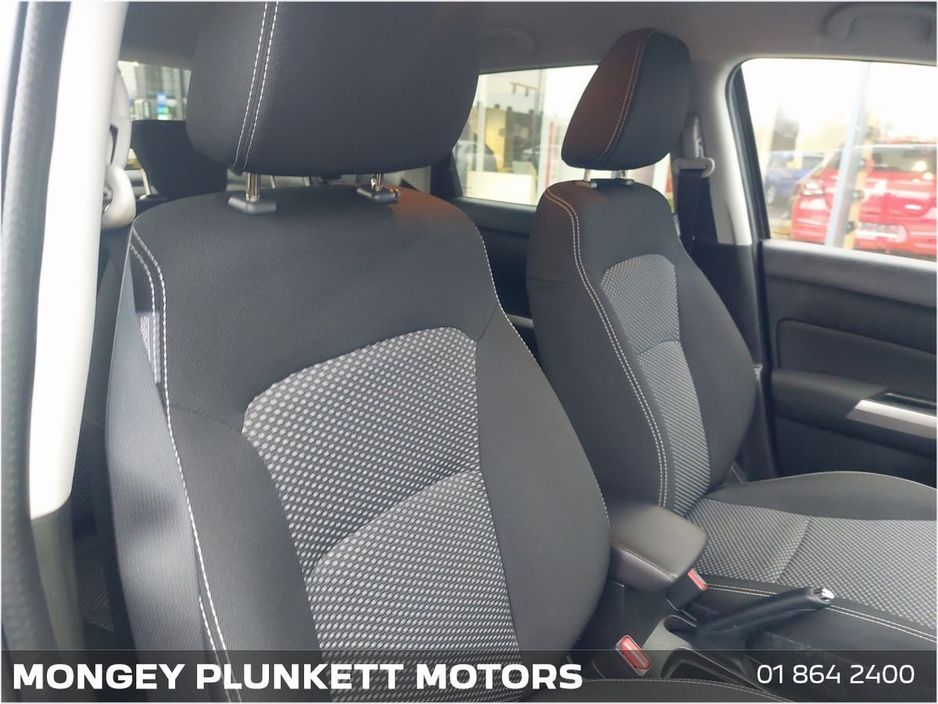 Suzuki Vitara 0.0 SZT 1.4 Hybrid SUV Petrol Black