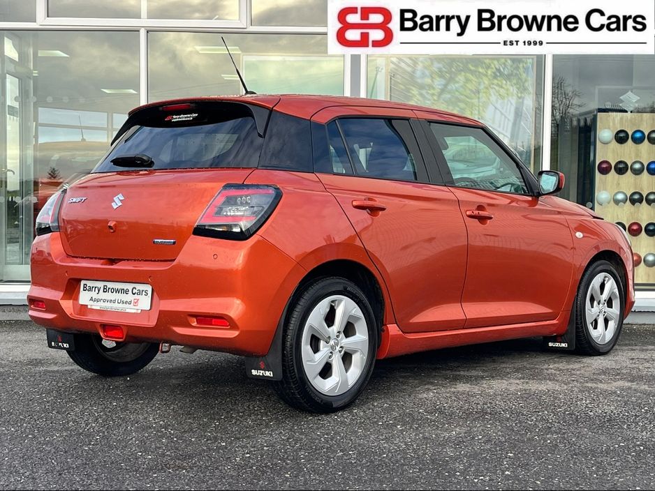 Suzuki Swift 0.0 1.2 HYBRID MOTION 5DR Hatchback Hybrid Orange