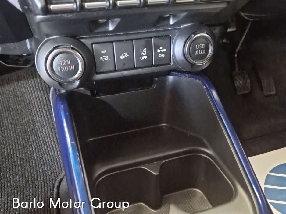 Suzuki Ignis 0.0 1.2 Hybrid SZ5 4WD ALLGRIP Hatchback Petrol White