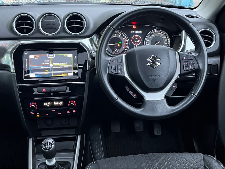 Suzuki Vitara 0.0 1.4 B/JET HYBRID SZ5 AL Hatchback Petrol Black