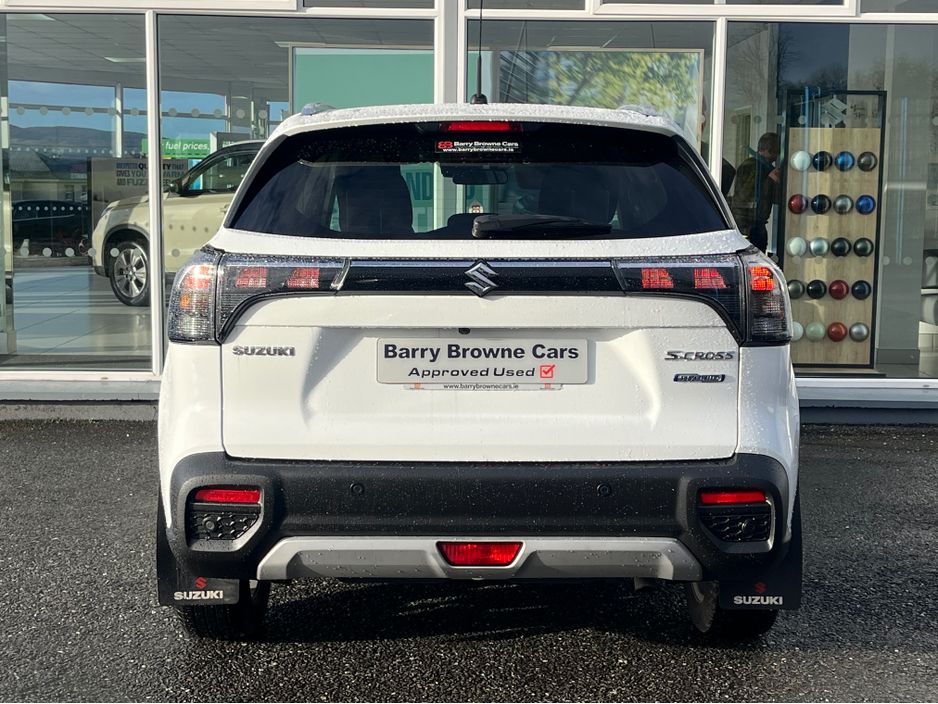 Suzuki Sx4 S-cross 0.0 1.4 BOOSTERJET MIL Hatchback Petrol White