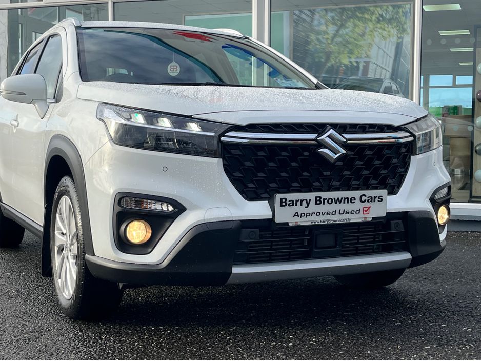 Suzuki Sx4 S-cross 0.0 1.4 BOOSTERJET MIL Hatchback Petrol White