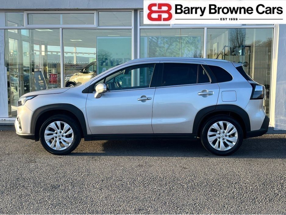 Suzuki S-Cross 0.0 S-CROSS MOTION B-JET BOOSTERJET Hatchback Hybrid Silver