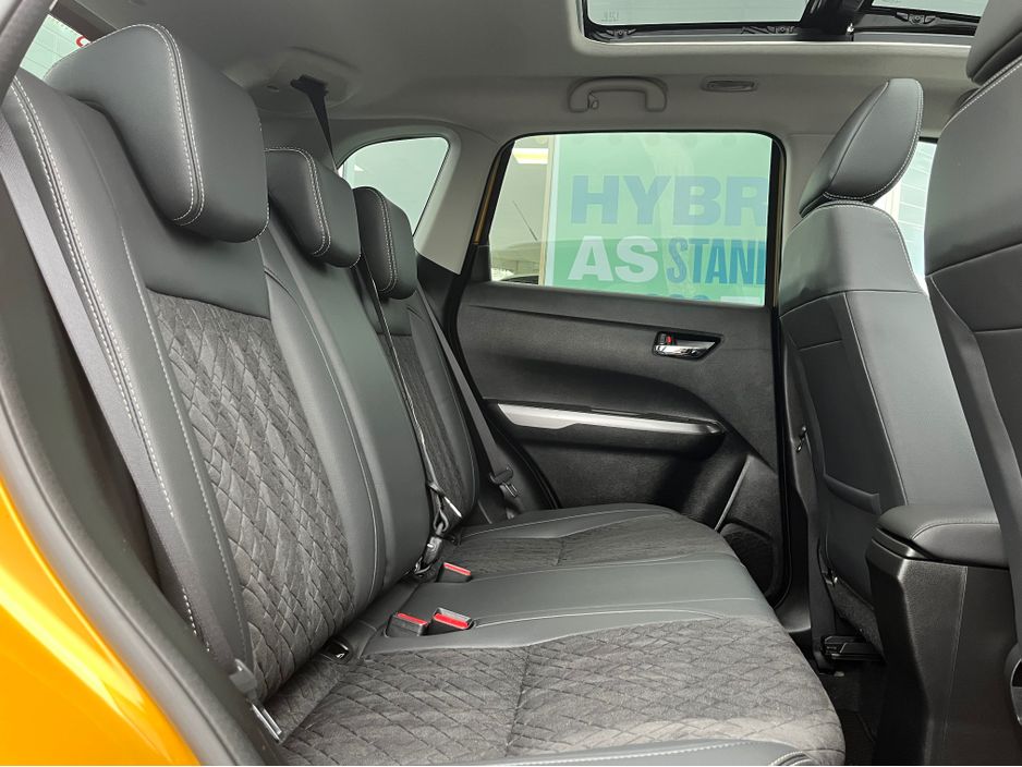 Suzuki Vitara 0.0 1.5 S1-HEV SZ5 ALLGRIP SUV Hybrid Yellow
