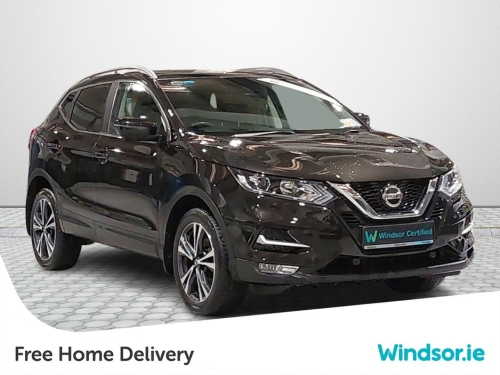 Nissan Qashqai 0.0 1.3 PET SVE Premium SUV Petrol Black
