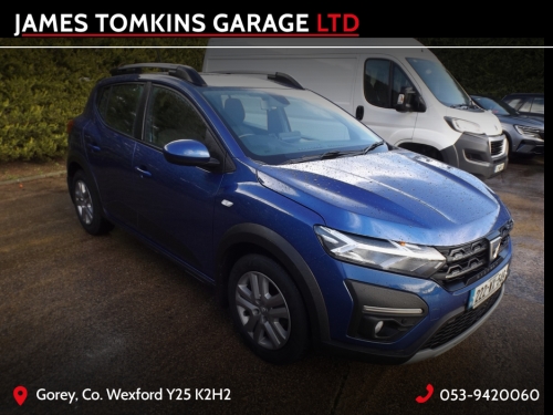 Dacia Sandero Stepway 0.0 TCe 90 STEPWAY Comfort Hatchback Petrol Blue