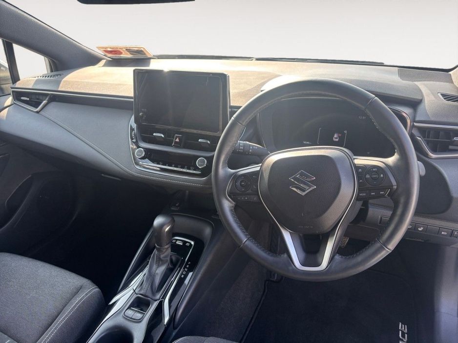 Suzuki Swace 0.0 Swace 1.8 Hybrid SZ-T CVT Estate Hybrid White